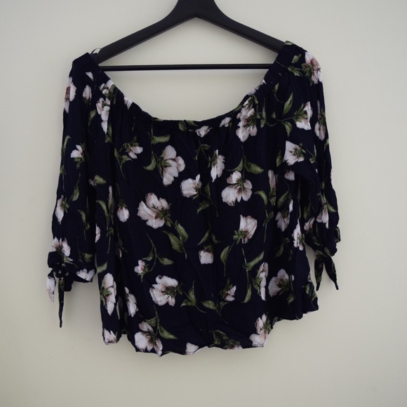 Off The Shoulder Floral Top - Picture 1 of 2